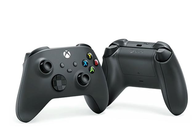 Xbox One wireless gamepad with dual analogue sticks and triggers
